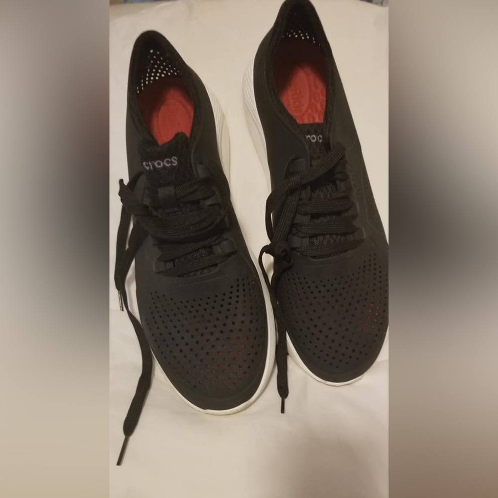 Men’s Croc Tennis shoes